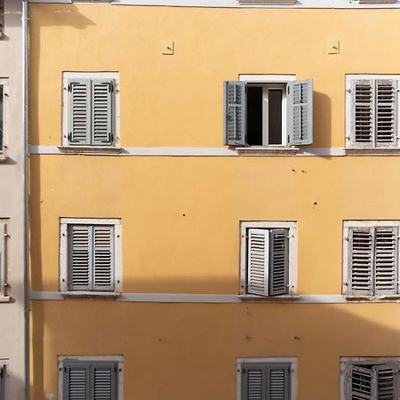 Mimi Carera Apartment & Room Rovinj Extérieur photo