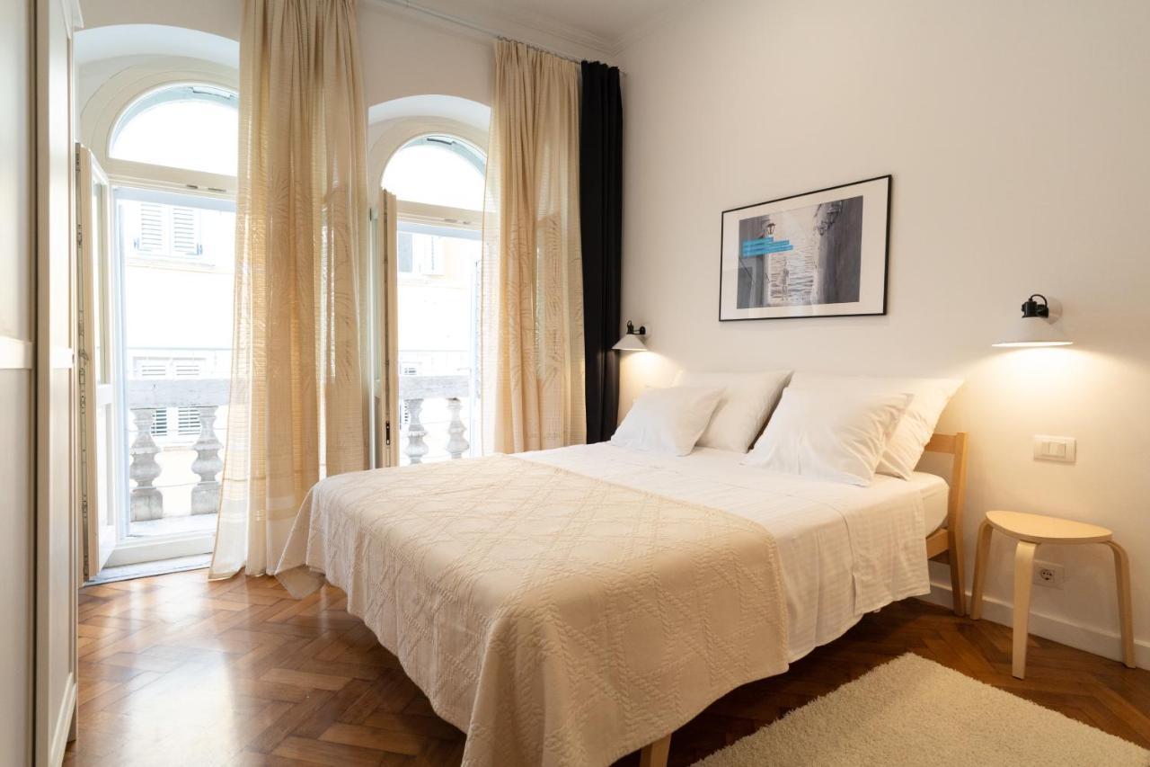 Mimi Carera Apartment & Room Rovinj Extérieur photo