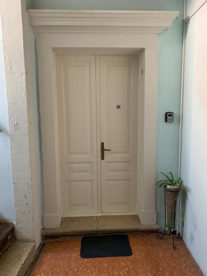Mimi Carera Apartment & Room Rovinj Extérieur photo